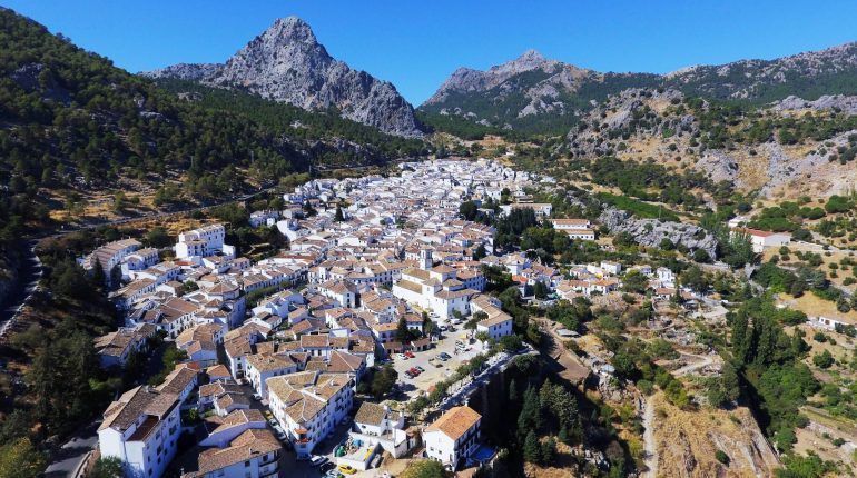 GRAZALEMA PUEBLOS GADITANOS